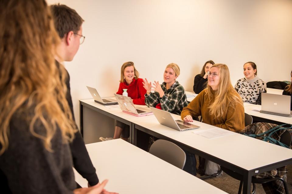 sociaal werk studeren in antwerpen